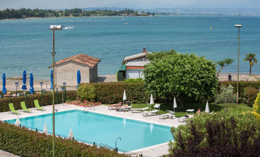 Hotel Ristorante Al Fiore Peschiera del Garda Exterior foto
